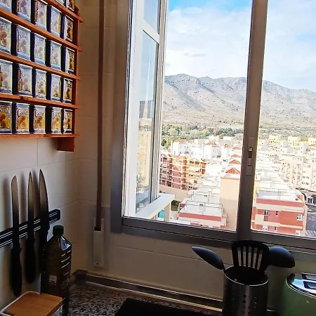 Precioso - Nuevo - Centro De - Terraza Con Vistas Al Mar, Impresionantes Vistas A La Montana, Wifi 359 Mbps, Smart Tv 40