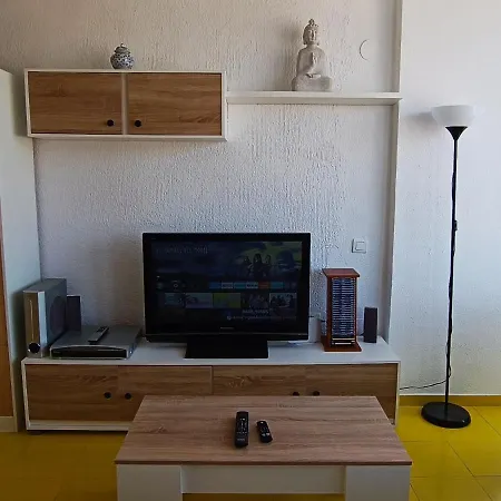 Precioso - Nuevo - Centro De - Terraza Con Vistas Al Mar, Impresionantes Vistas A La Montana, Wifi 359 Mbps, Smart Tv 40